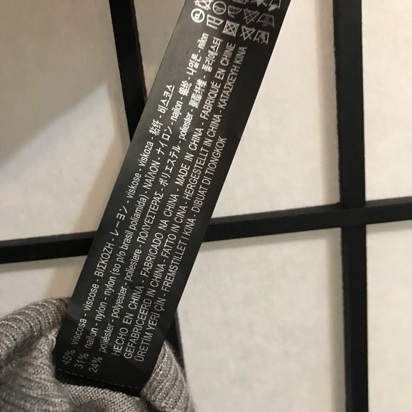 Zara Knit Ruffle Sleeve Gray Crop Sweater Size M - Picture 7 of 8